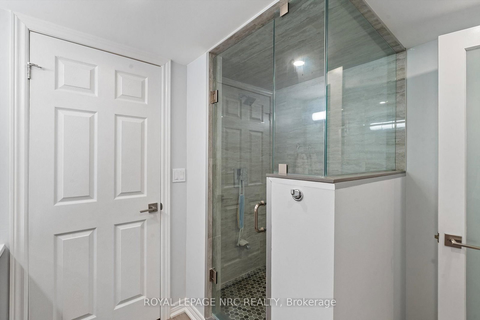 476 Vine Street • St. Catharines, ON photo 30