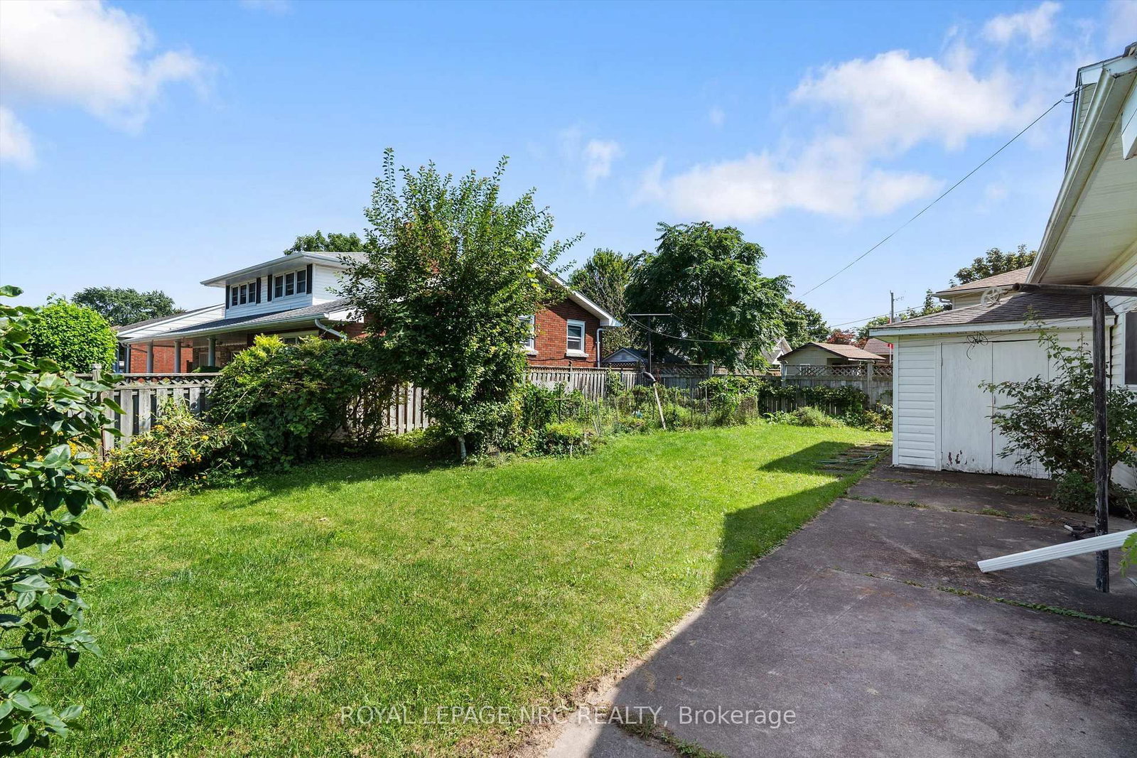 476 Vine Street • St. Catharines, ON photo 38