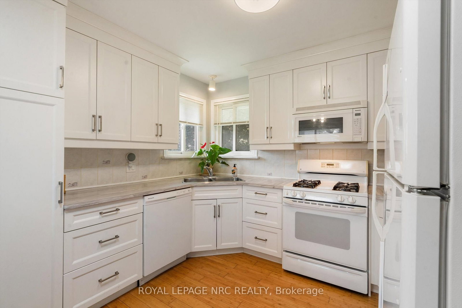 476 Vine Street • St. Catharines, ON photo 8