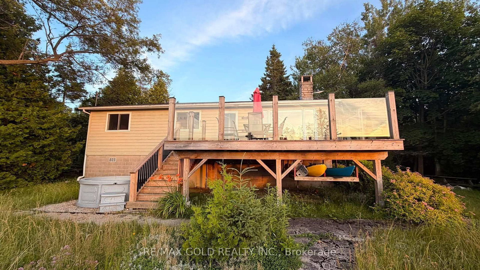 54 Zorra Drive • Northern Bruce Peninsula, ON photo 1