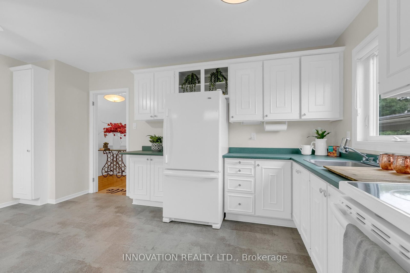 2364 Jefferson St, Ottawa, view 8