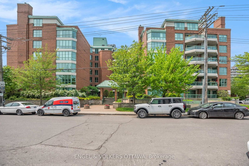 507 - 550 Cambridge Street S