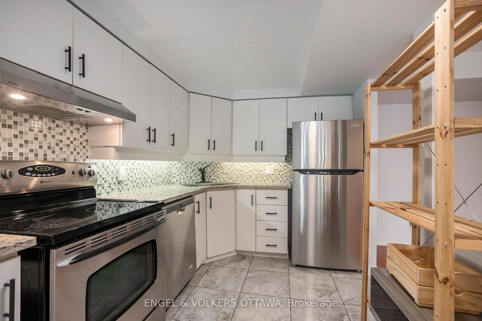 550 Cambridge Street S • #507 • Ottawa, ON photo 17