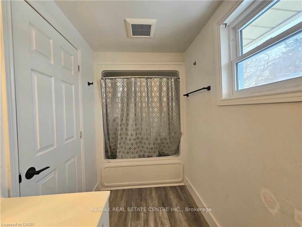 92 COPPERFIELD Crescent • Chatham-Kent, ON photo 14