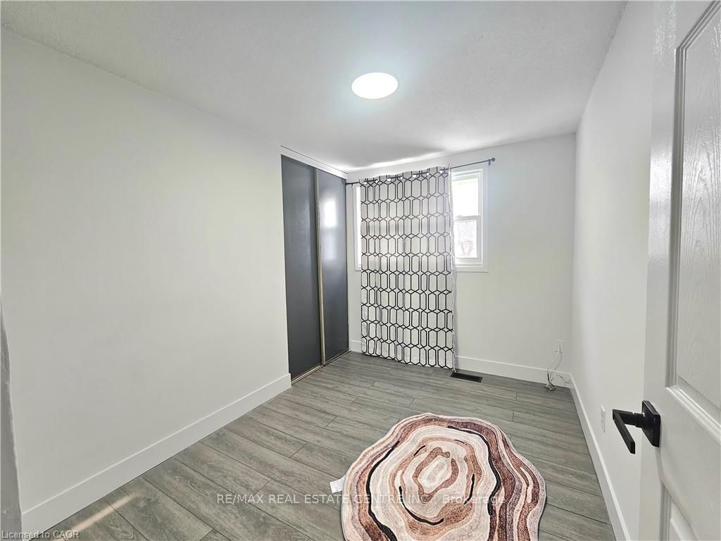 92 COPPERFIELD Crescent • Chatham-Kent, ON photo 16
