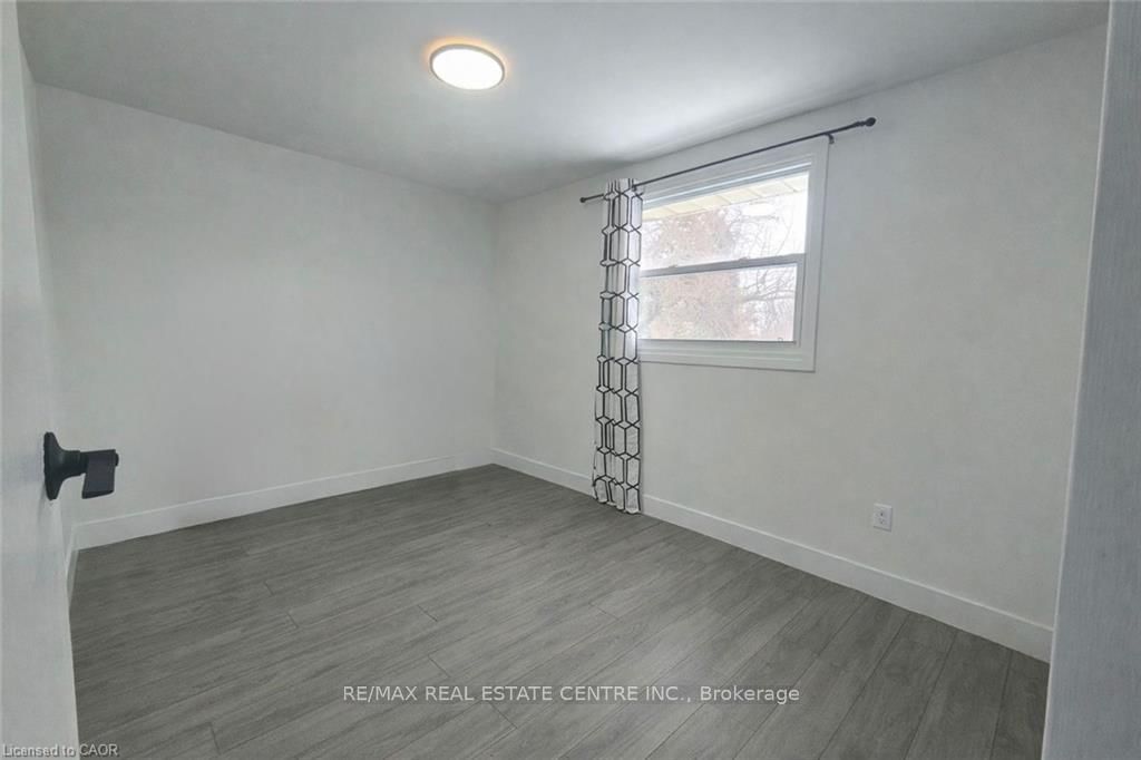 92 COPPERFIELD Crescent • Chatham-Kent, ON photo 19