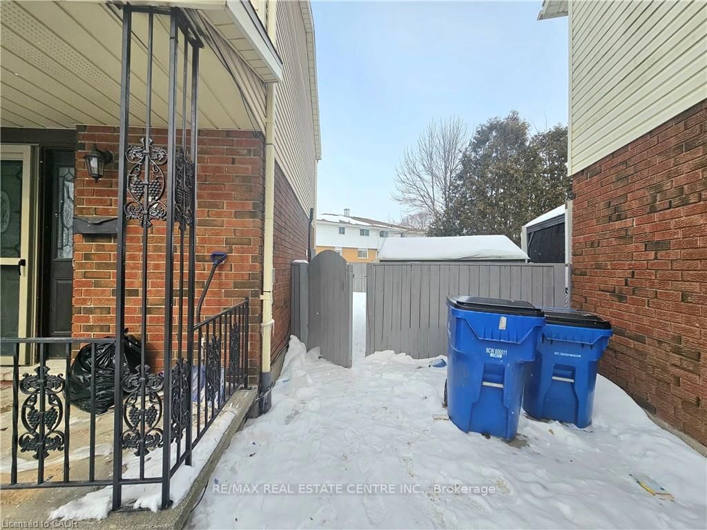 92 COPPERFIELD Crescent • Chatham-Kent, ON photo 27