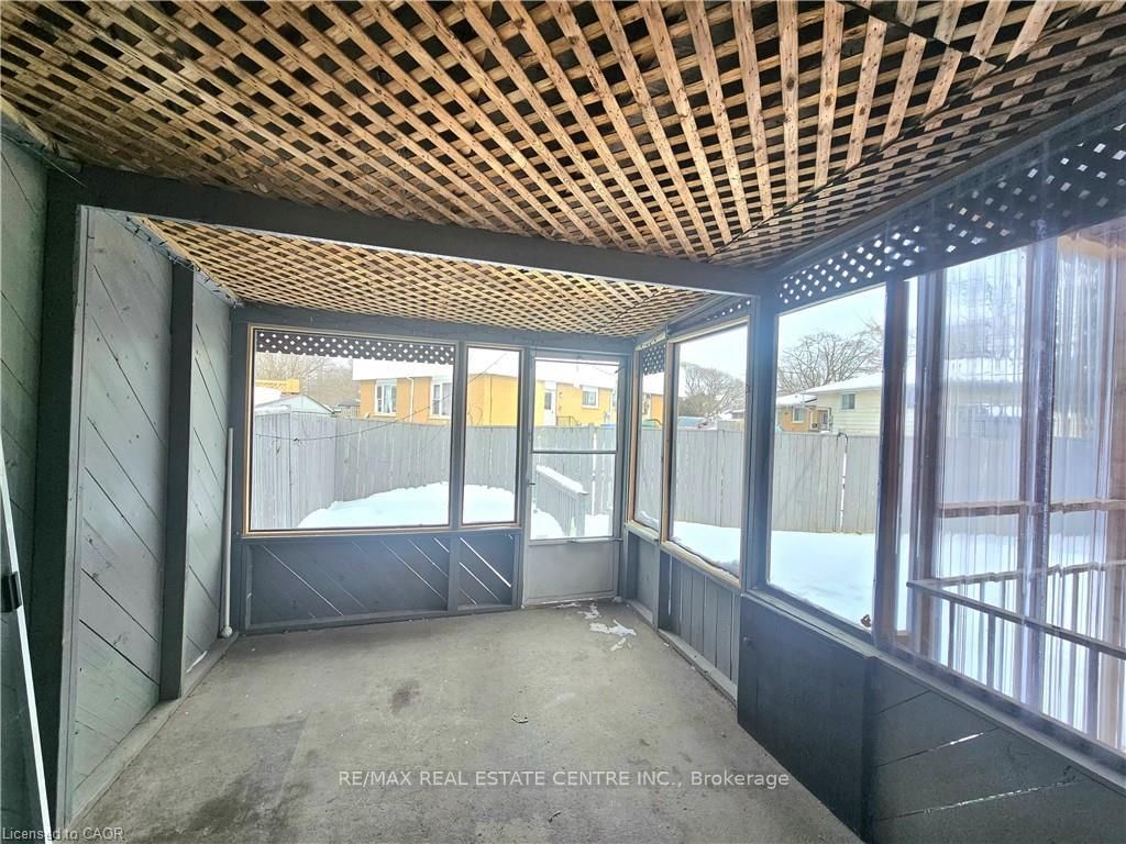 92 COPPERFIELD Crescent • Chatham-Kent, ON photo 29