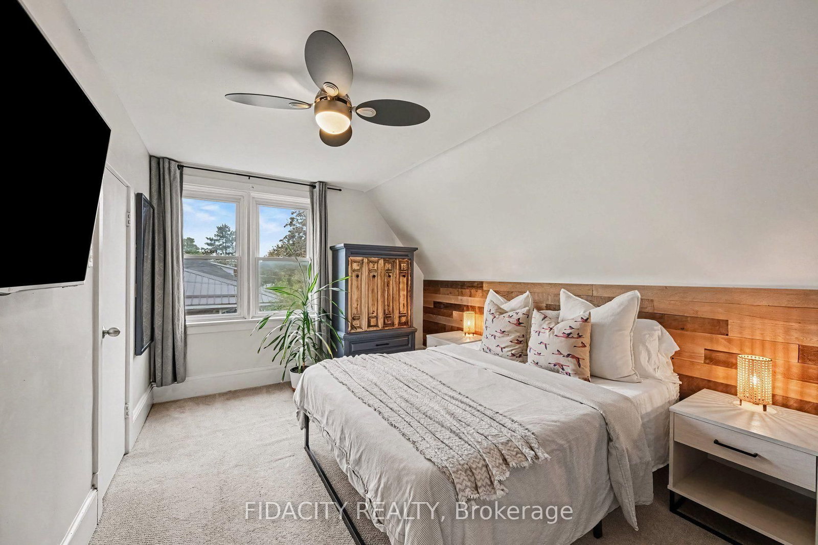 7 Truelove Street • Cobden, ON photo 16
