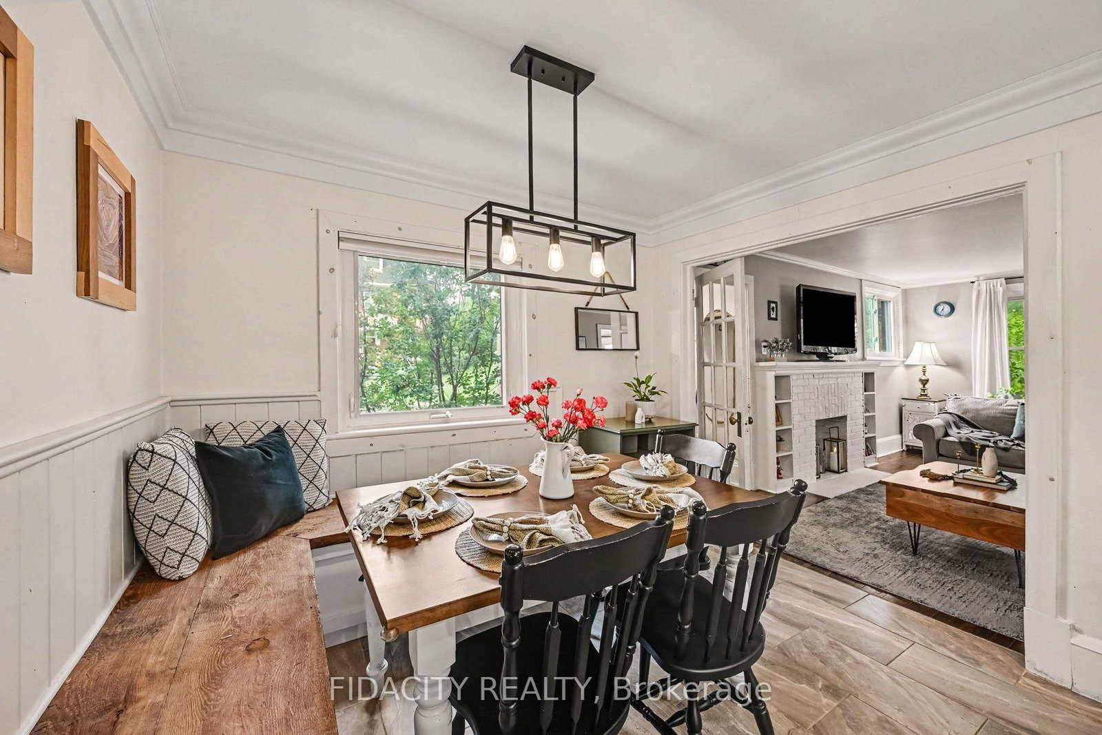 7 Truelove Street • Cobden, ON photo 8