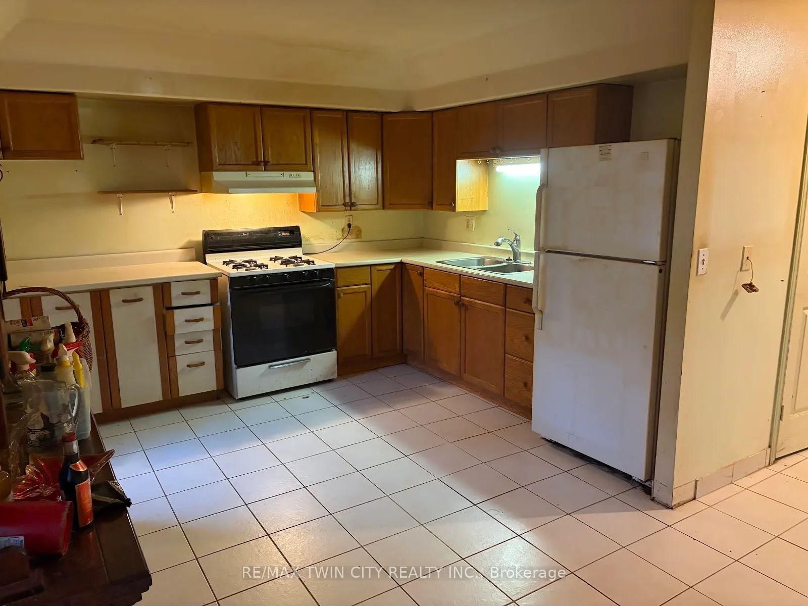 881 Haldibrook Road • Haldimand, ON photo 1