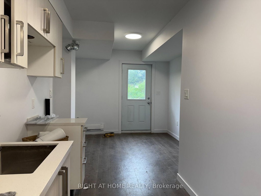 (LOWER) - 107 Highriver Trail 4