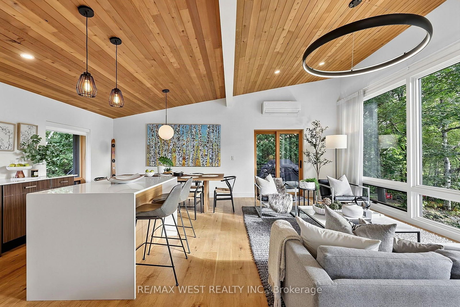 112 KITZBUHL Crescent • Blue Mountains, ON photo 12