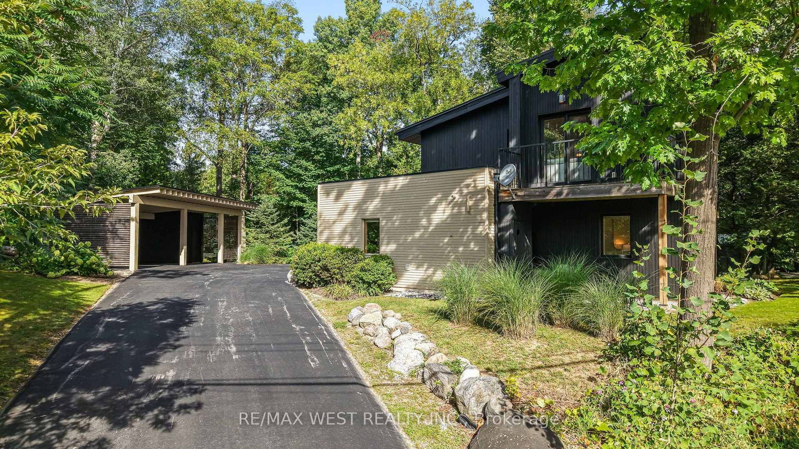 112 KITZBUHL Crescent • Blue Mountains, ON photo 6