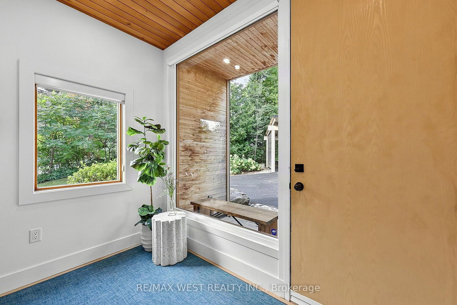 112 KITZBUHL Crescent • Blue Mountains, ON photo 8