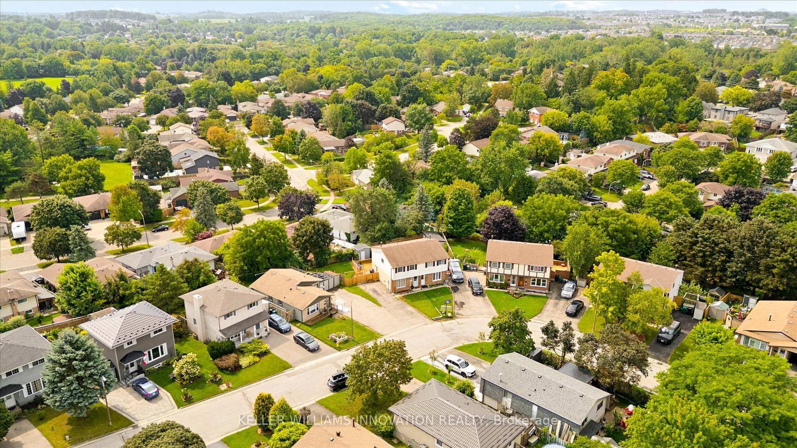 76 Cluthe Crescent • Kitchener, ON photo 5
