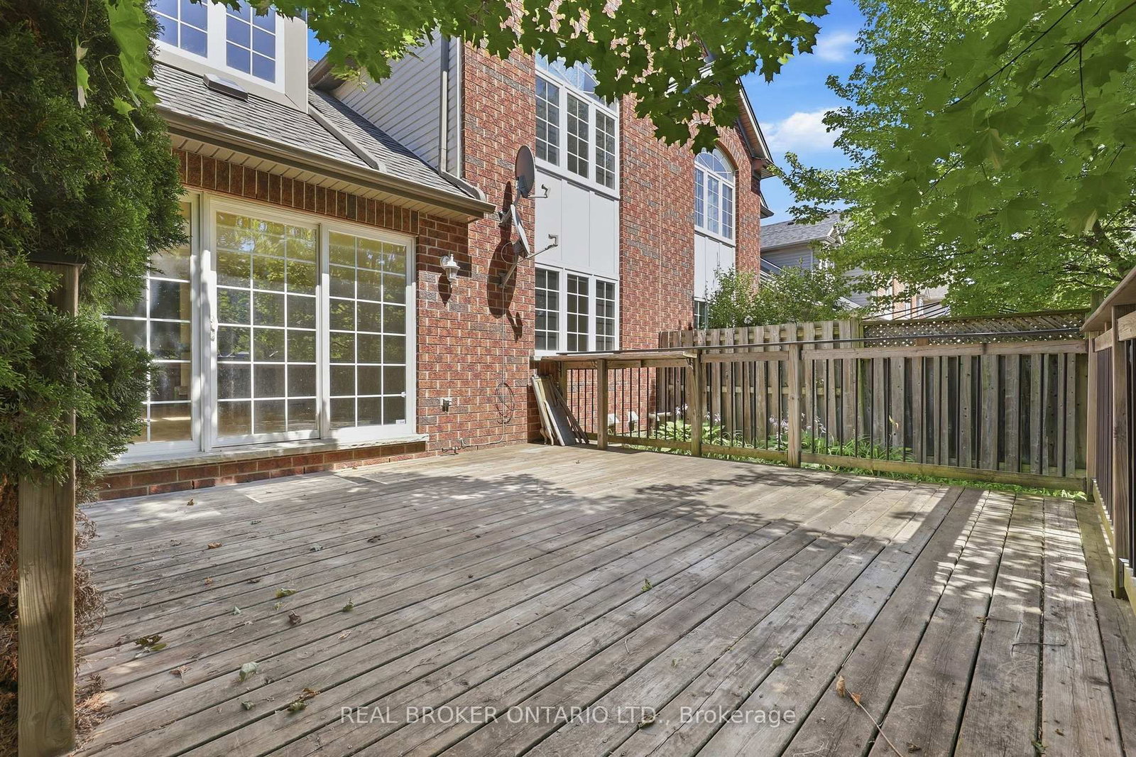 91 Lynch Circle E • Guelph, ON photo 28