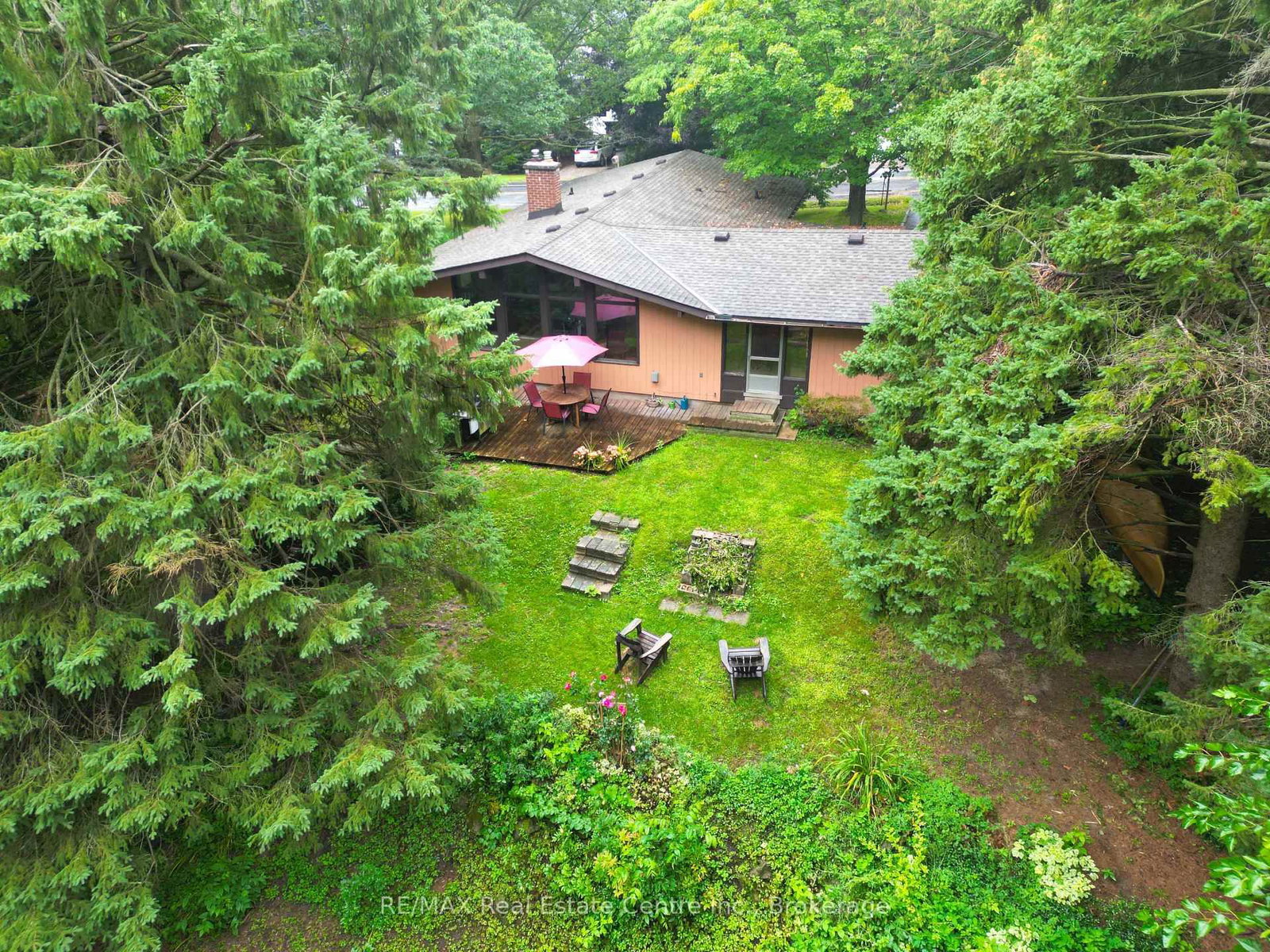 80 Chapel Hill Drive • Kitchener, ON photo 25