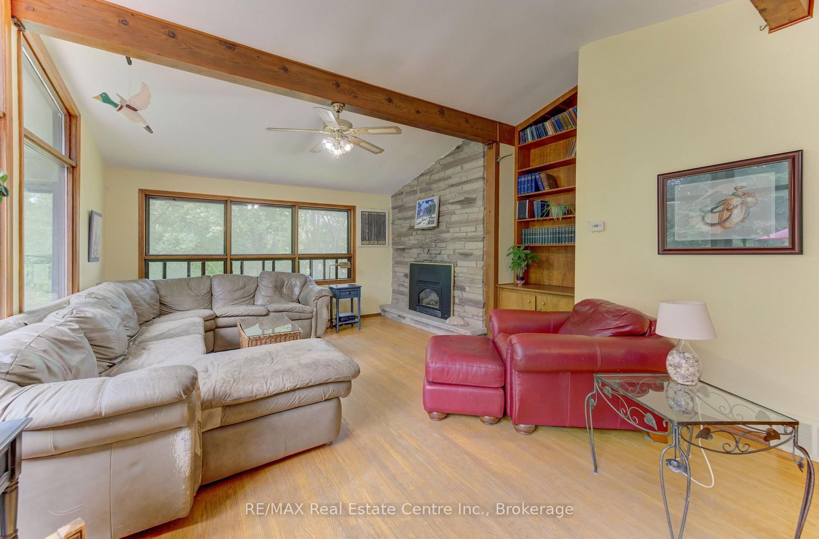 80 Chapel Hill Drive • Kitchener, ON photo 5