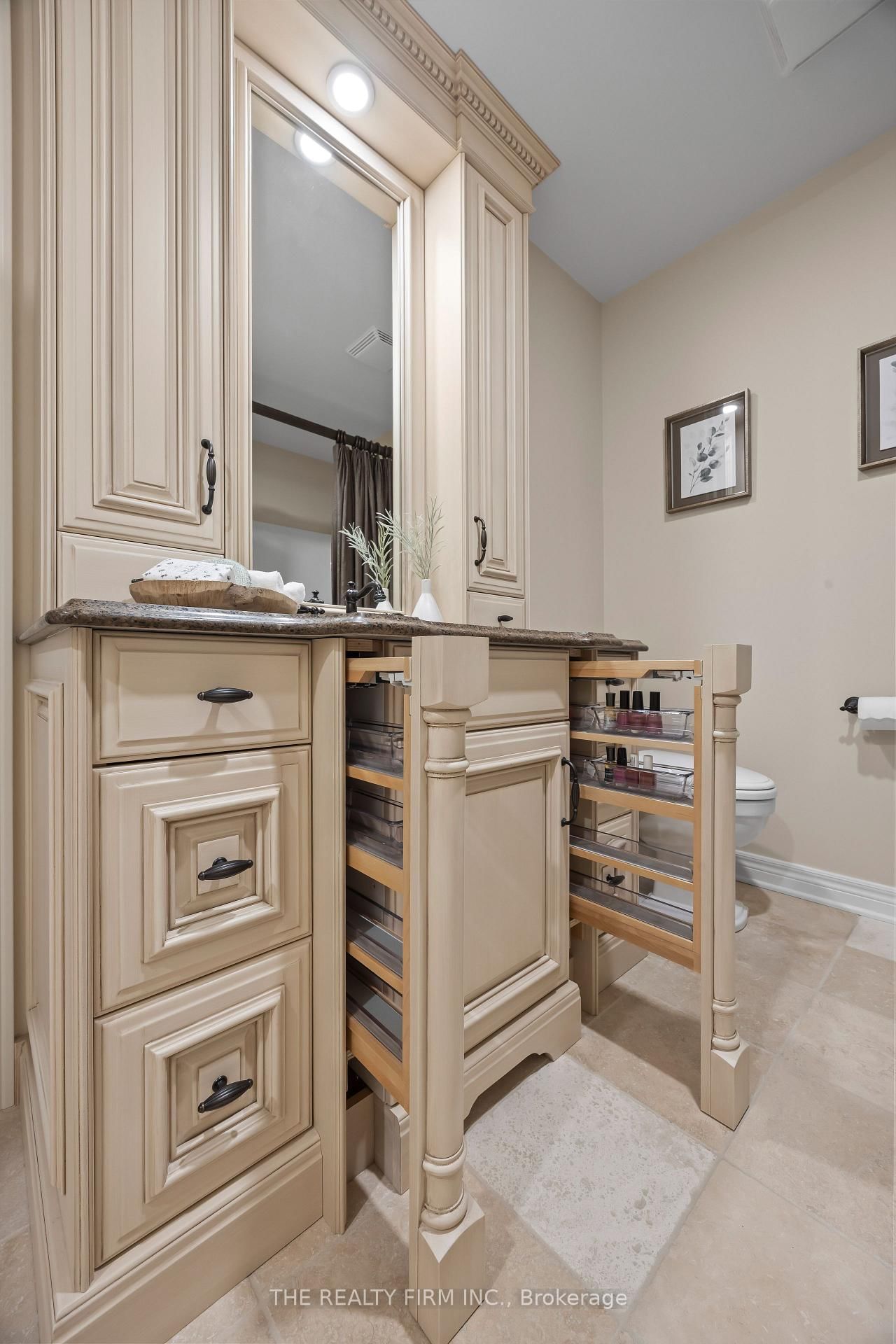 4077 Pine Crescent • Petrolia, ON photo 23