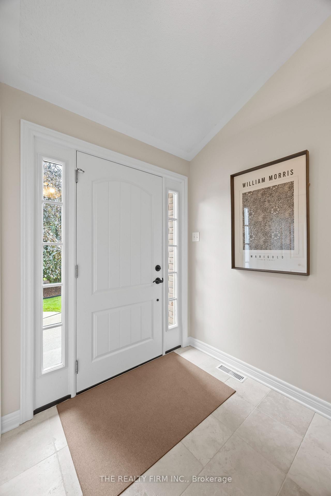 4077 Pine Crescent • Petrolia, ON photo 4