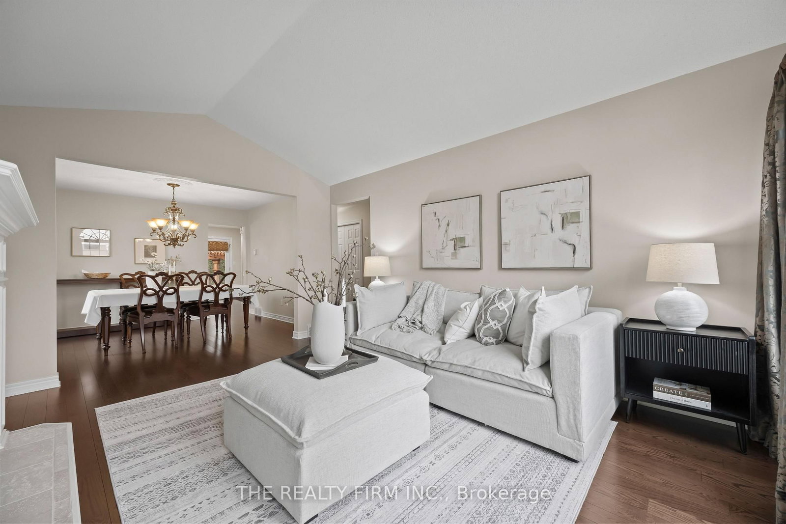 4077 Pine Crescent • Petrolia, ON photo 9