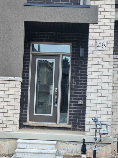 48 McKernan Avenue • Brantford, ON photo 3