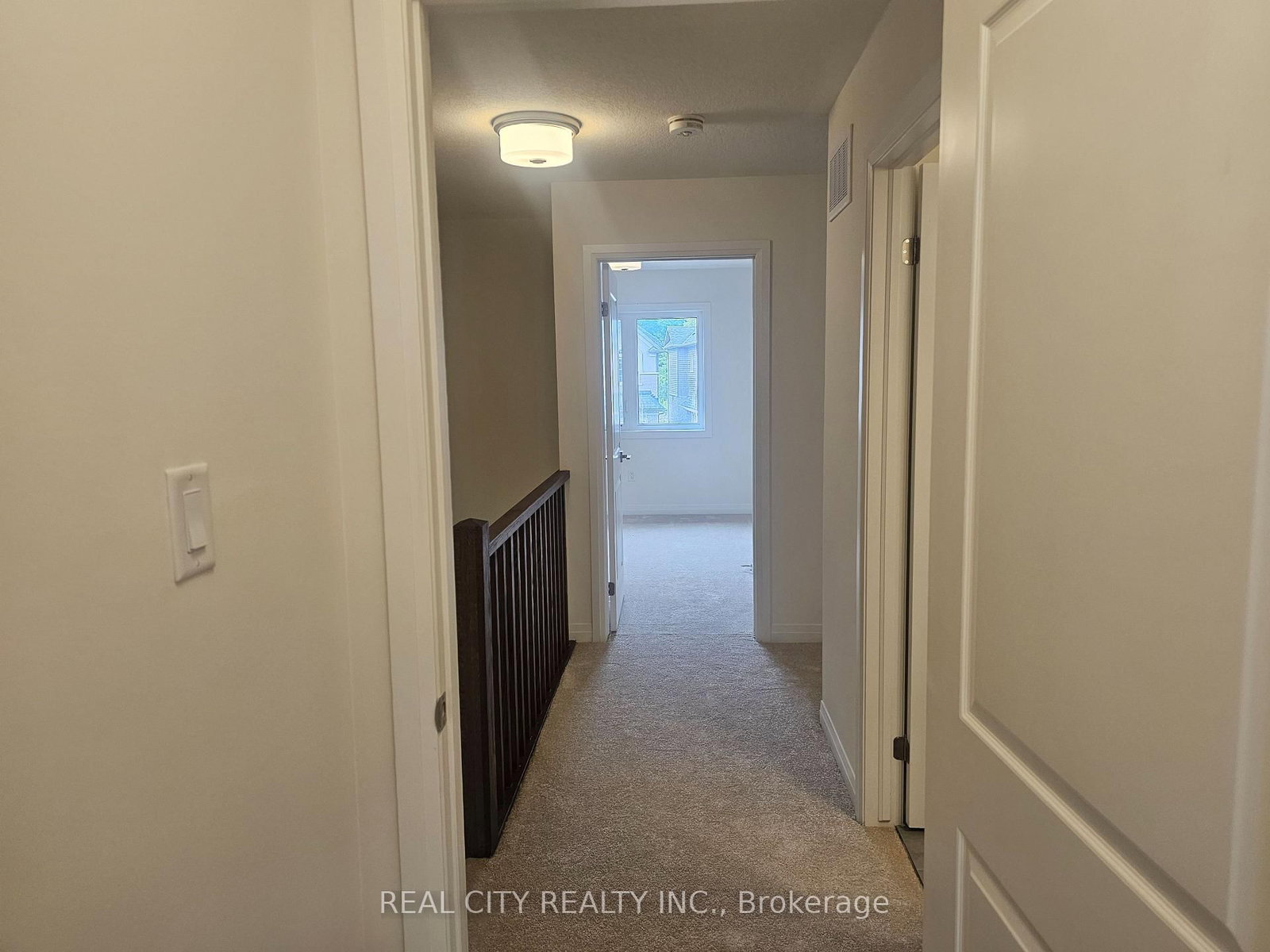 48 McKernan Avenue • Brantford, ON photo 30