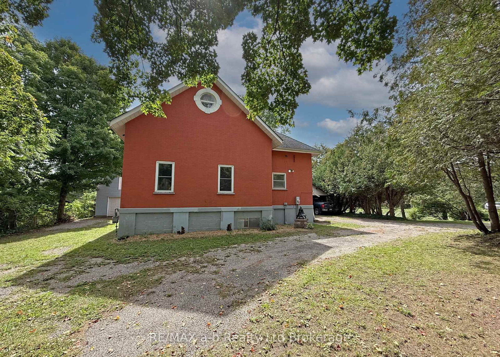 845006 Braemar Side Road • East Zorra-Tavistock, ON photo 6