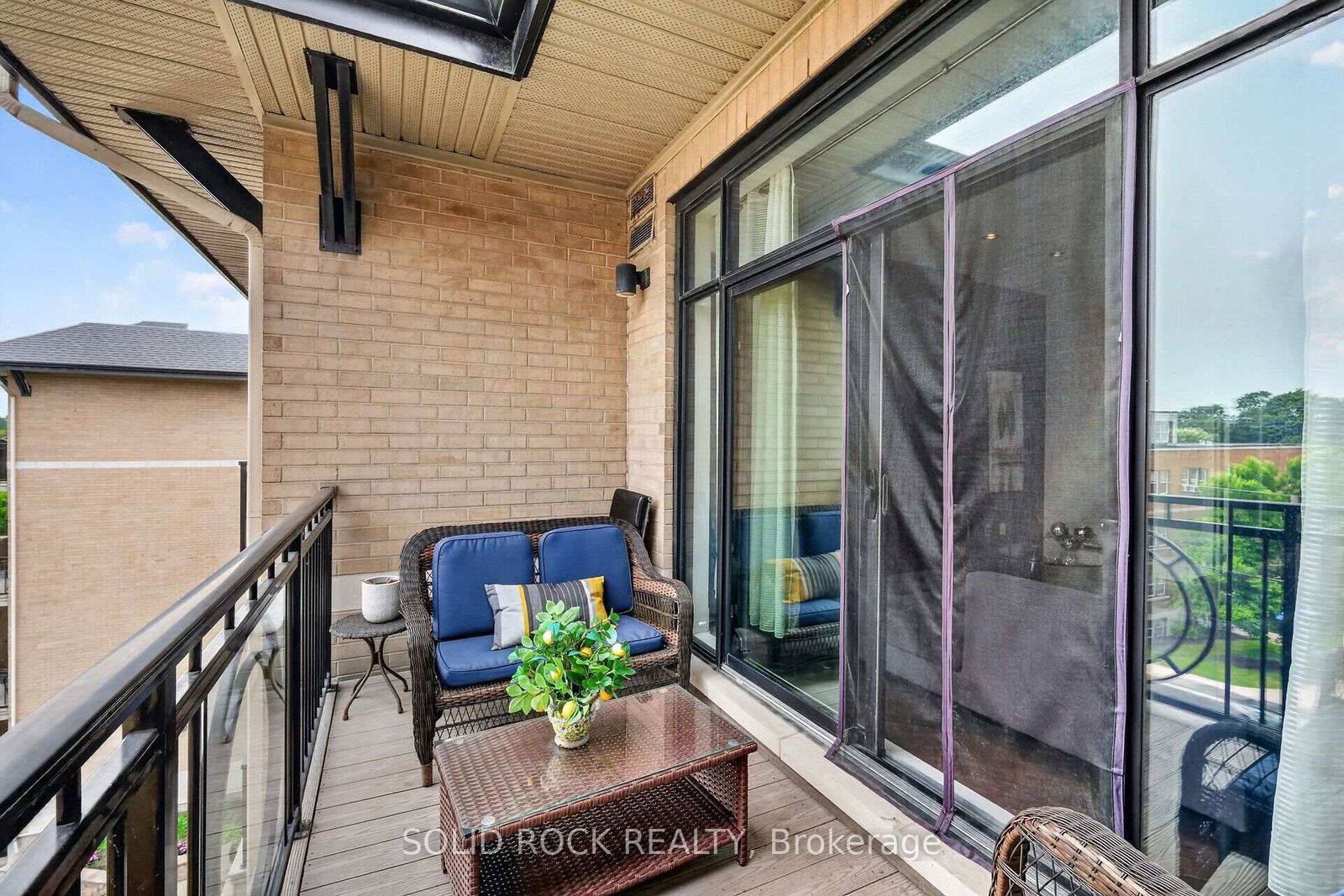 PH18-808 Bronson Ave, Ottawa, view 44