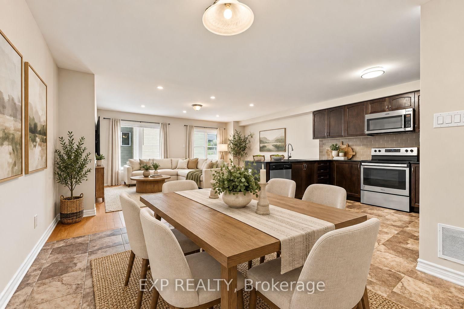 608 Parade Drive • Stittsville, ON photo 3