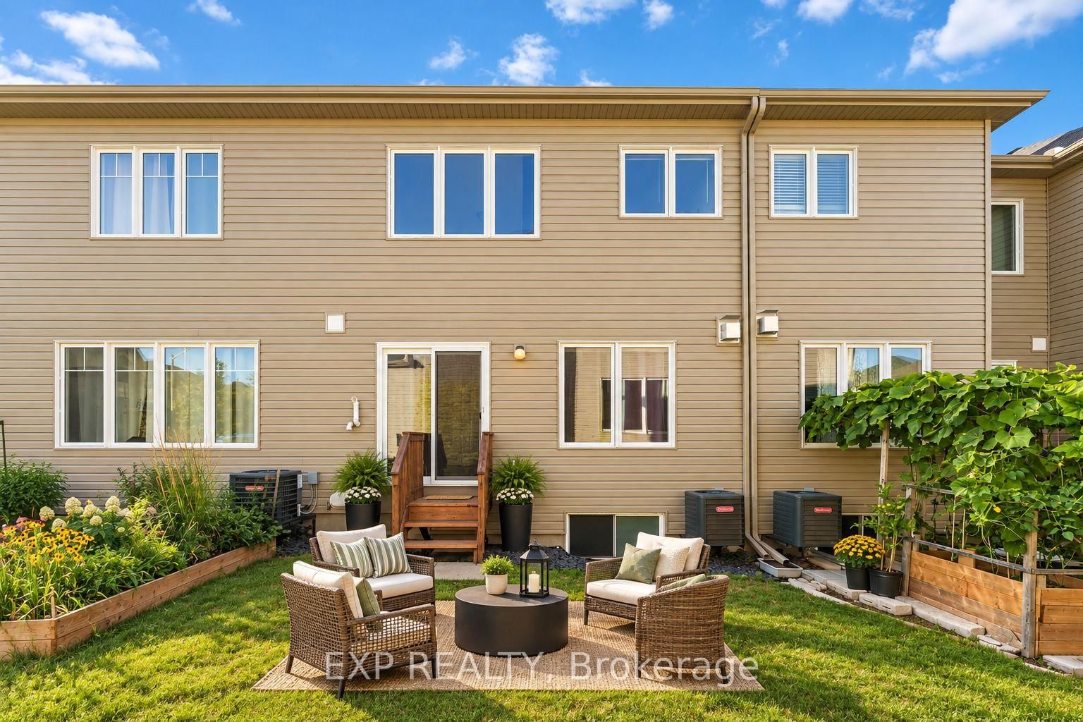 608 Parade Drive • Stittsville, ON photo 44