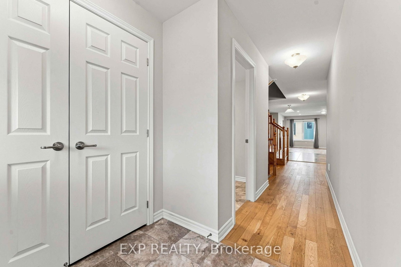 608 Parade Drive • Stittsville, ON photo 5