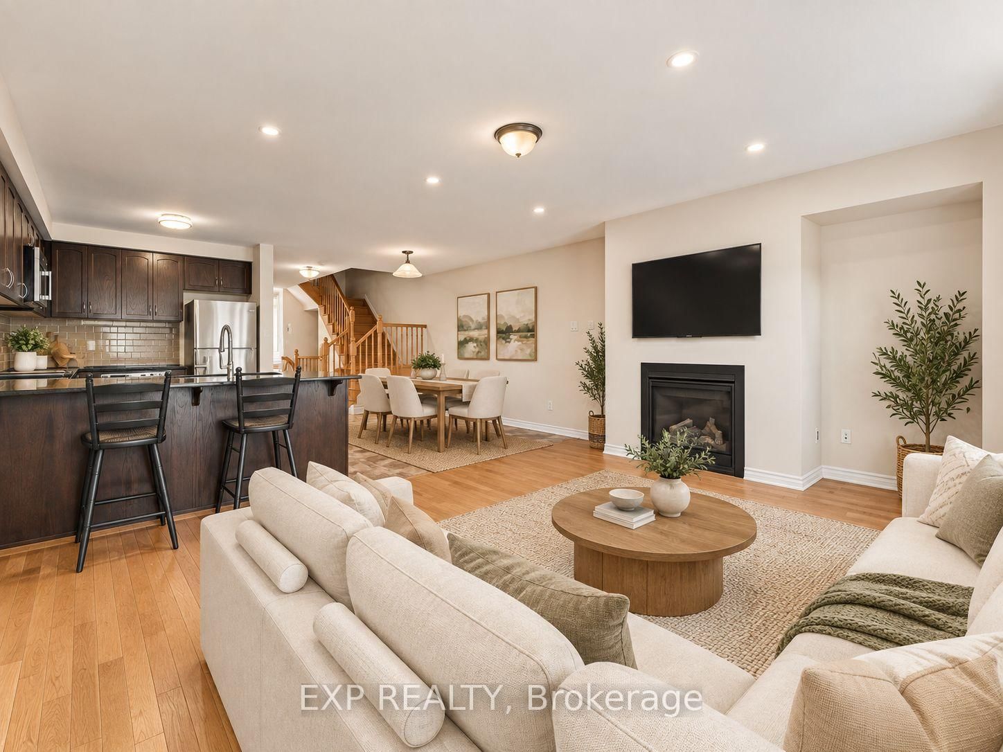 608 Parade Drive • Stittsville, ON photo 9