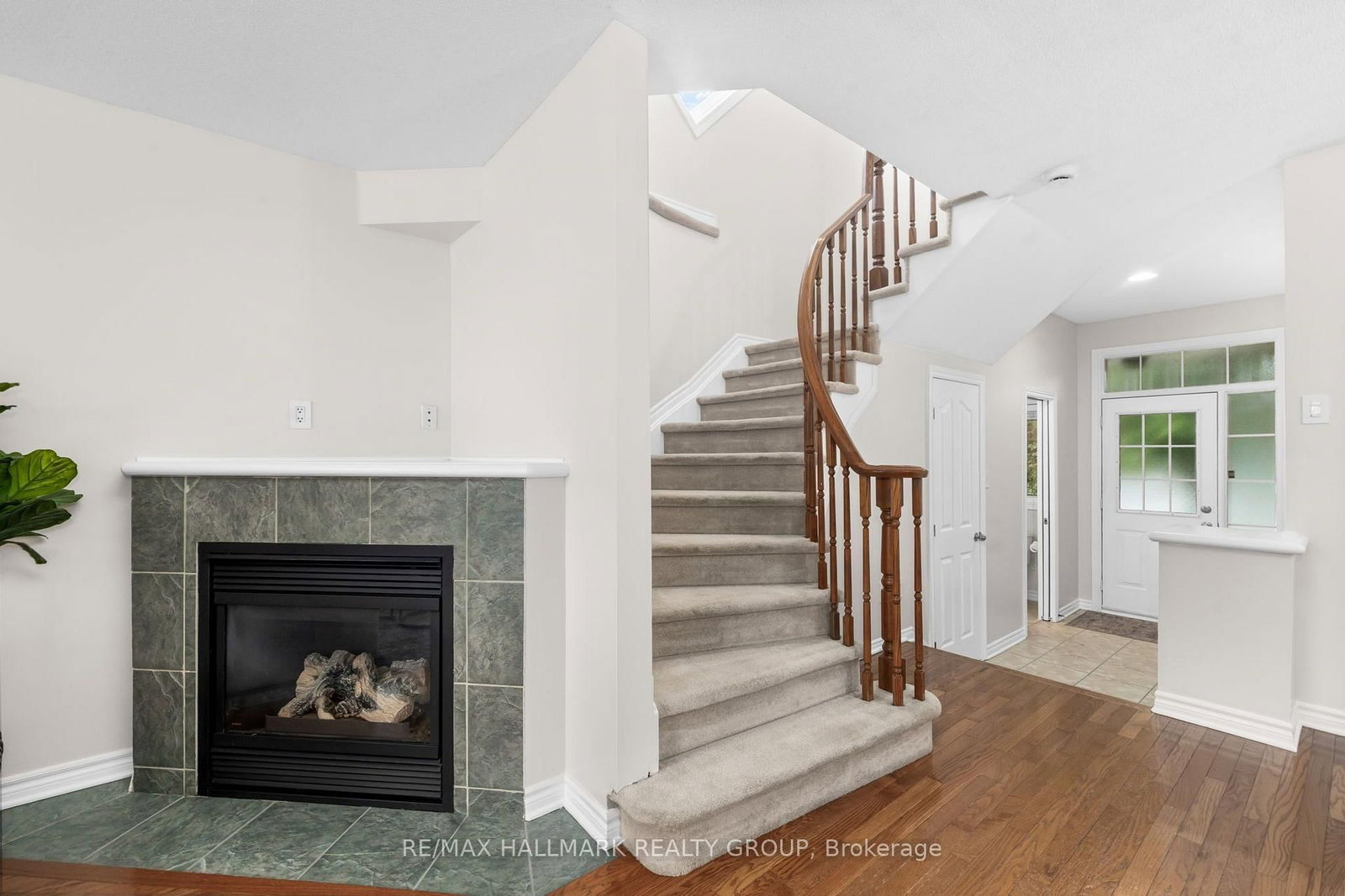 1006 Markwick Crescent • Ottawa, ON photo 19