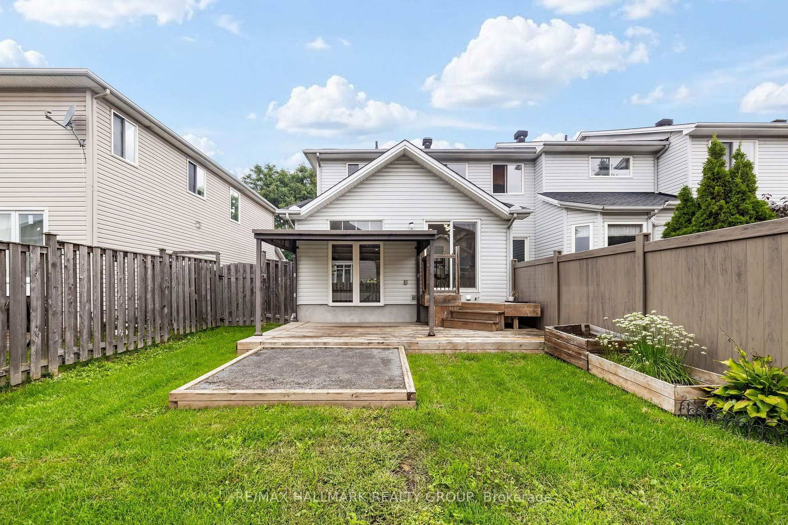 1006 Markwick Crescent • Ottawa, ON photo 28