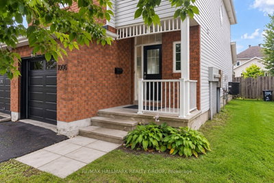 1006 Markwick Crescent • Ottawa, ON photo 4