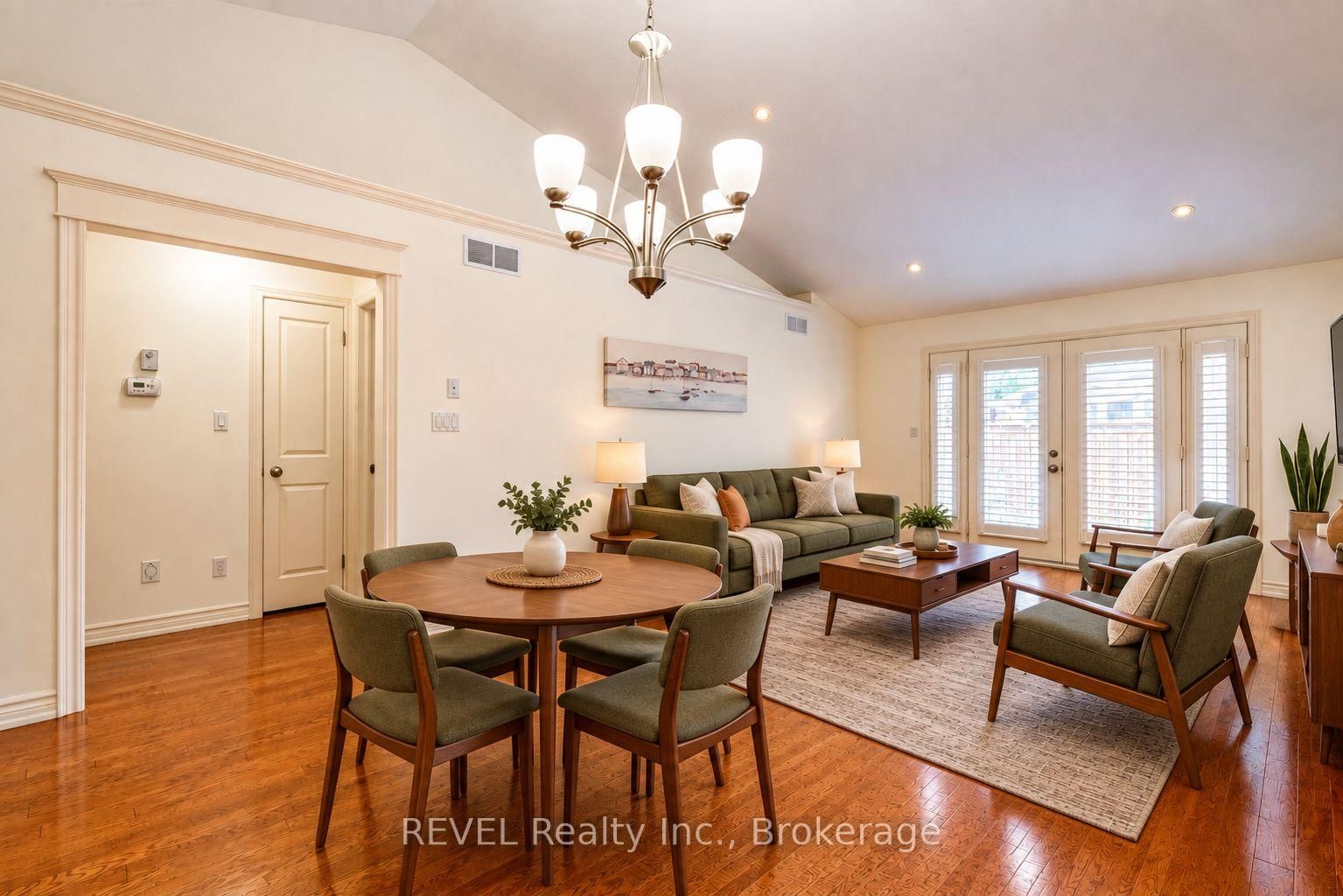 23 Myrtle Avenue • St. Catharines, ON photo 18