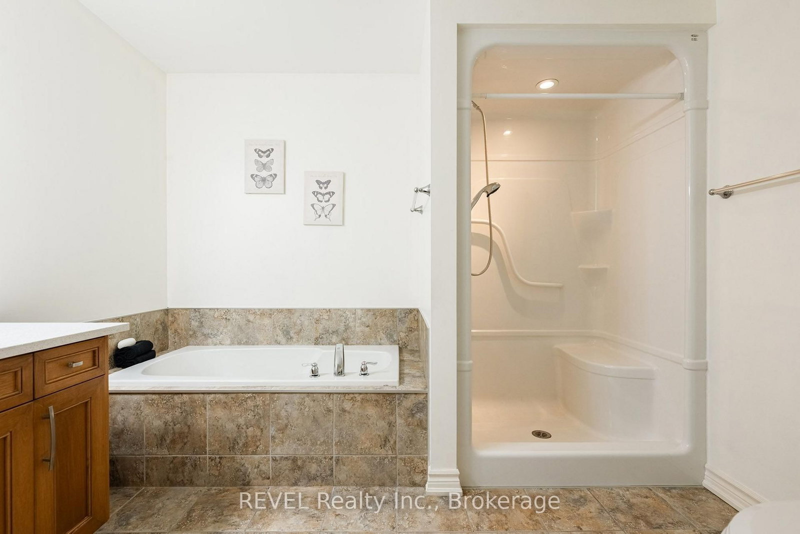 23 Myrtle Avenue • St. Catharines, ON photo 23