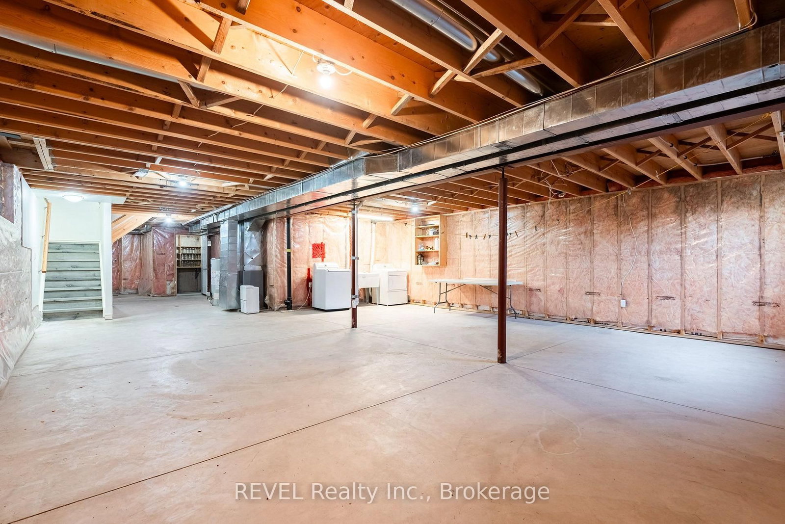 23 Myrtle Avenue • St. Catharines, ON photo 28