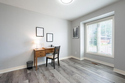 23 Myrtle Avenue • St. Catharines, ON photo 6