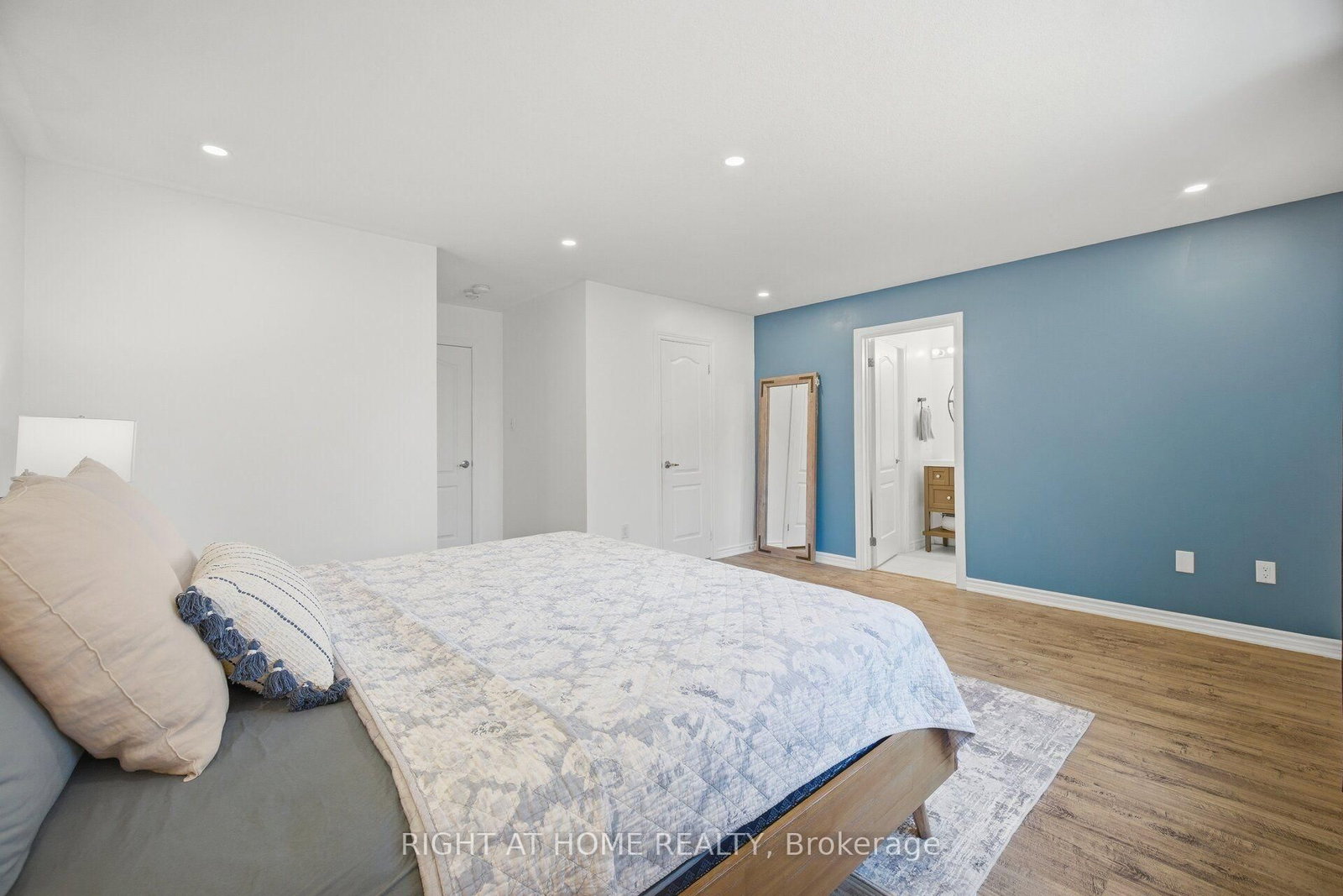 165 Berkshire Drive • Wellington North, ON photo 25