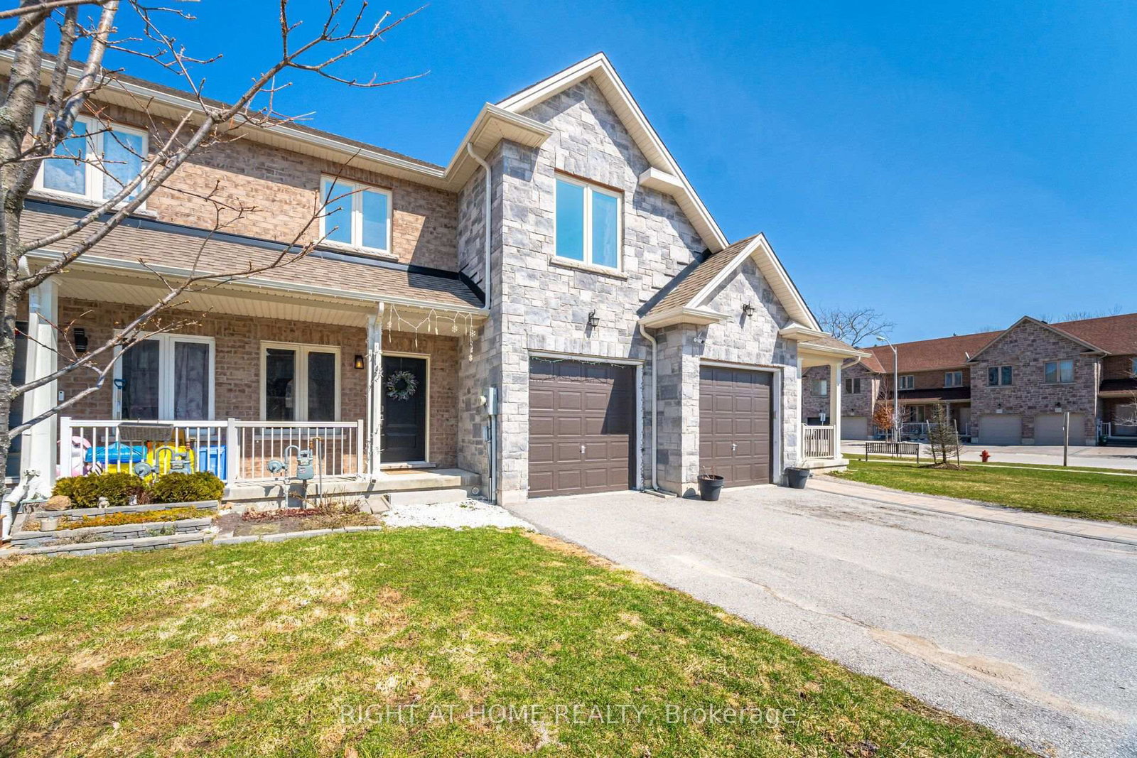 165 Berkshire Drive • Wellington North, ON photo 5