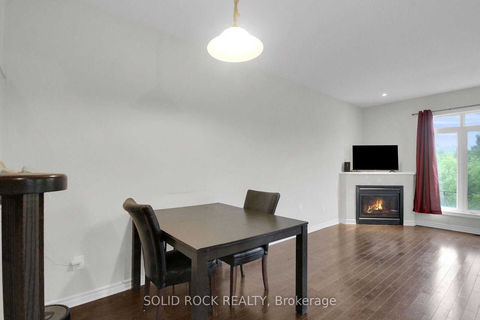 520 GRAND TULLY Way • Gloucester, ON photo 13