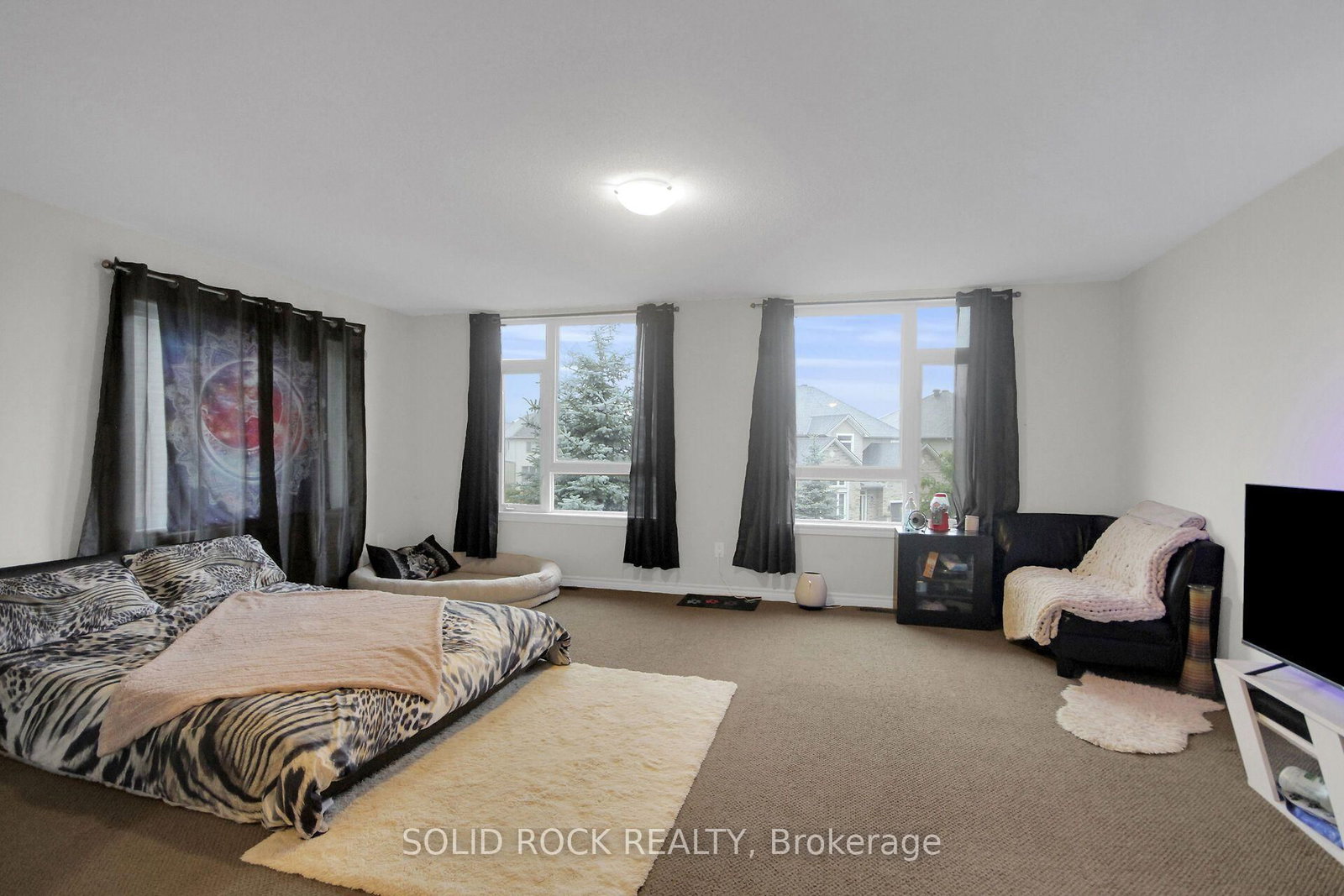 520 GRAND TULLY Way • Gloucester, ON photo 14