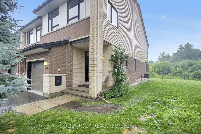 520 GRAND TULLY Way