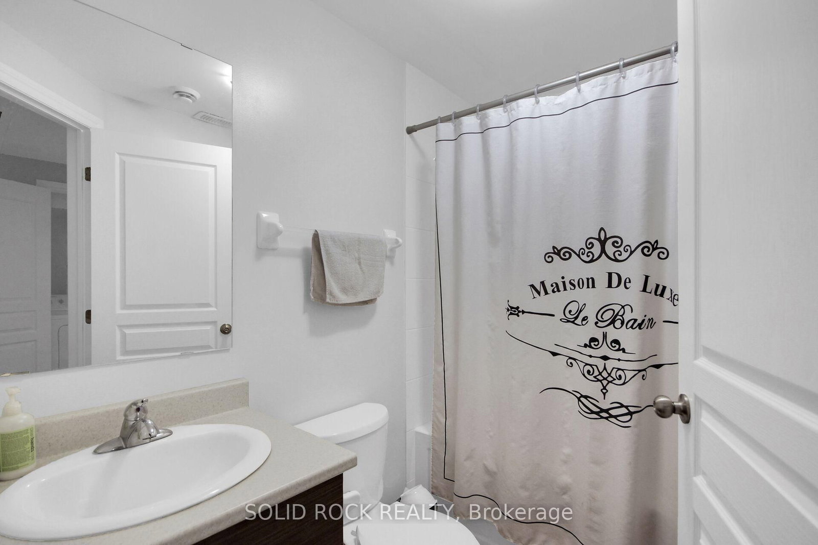 520 GRAND TULLY Way • Gloucester, ON photo 21