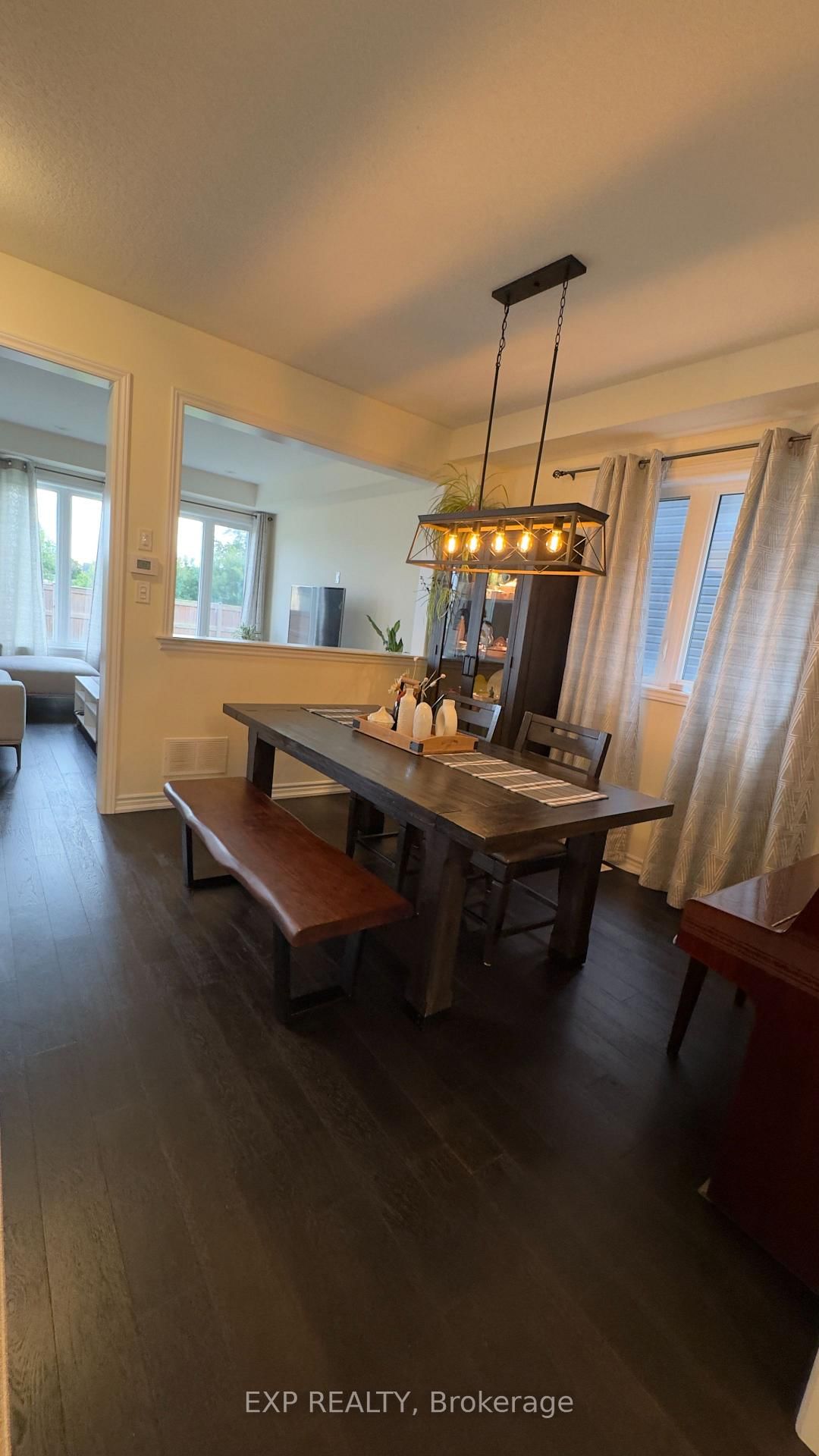 190 Explorer Way • Thorold, ON photo 16