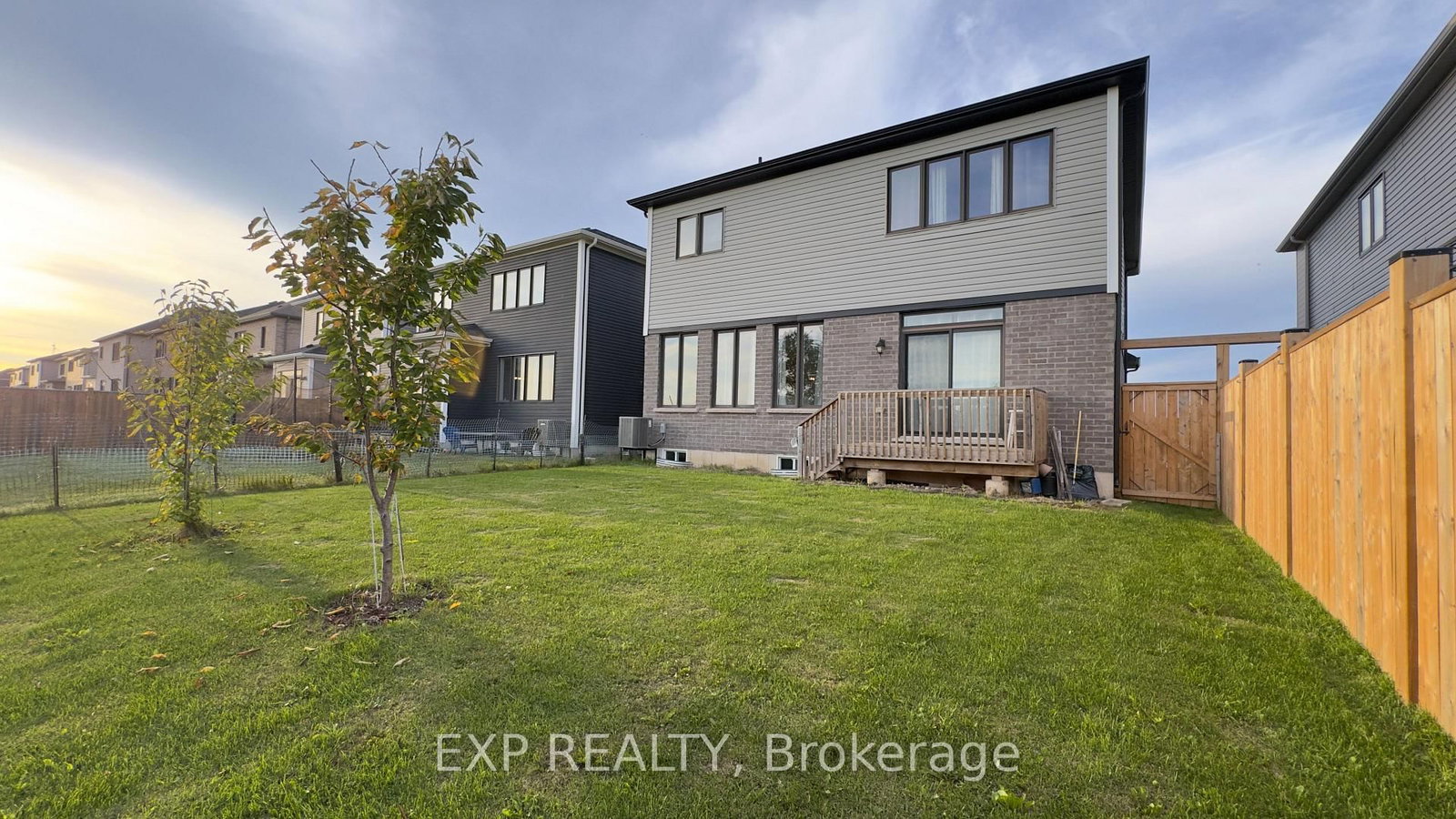 190 Explorer Way • Thorold, ON photo 44