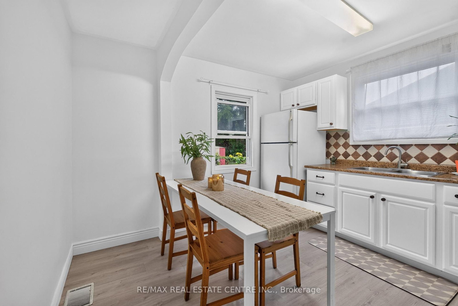 243 West 19th Street • Hamilton, ON photo 15